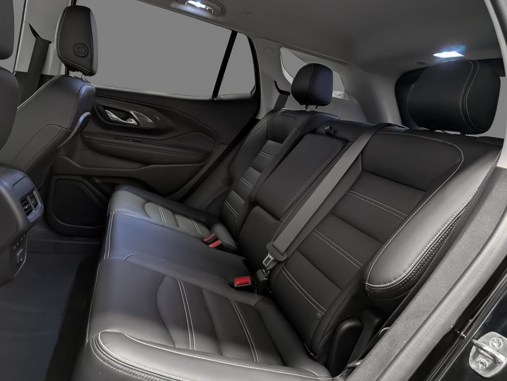 2024 GMC Terrain AWD SLE in Sherbrooke, Quebec - 12 - w1024h768px