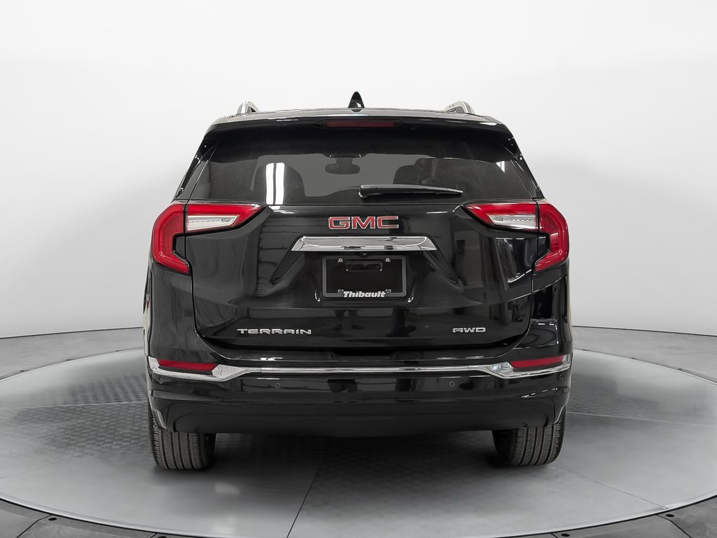2024 GMC Terrain AWD SLE in Sherbrooke, Quebec - 5 - w1024h768px