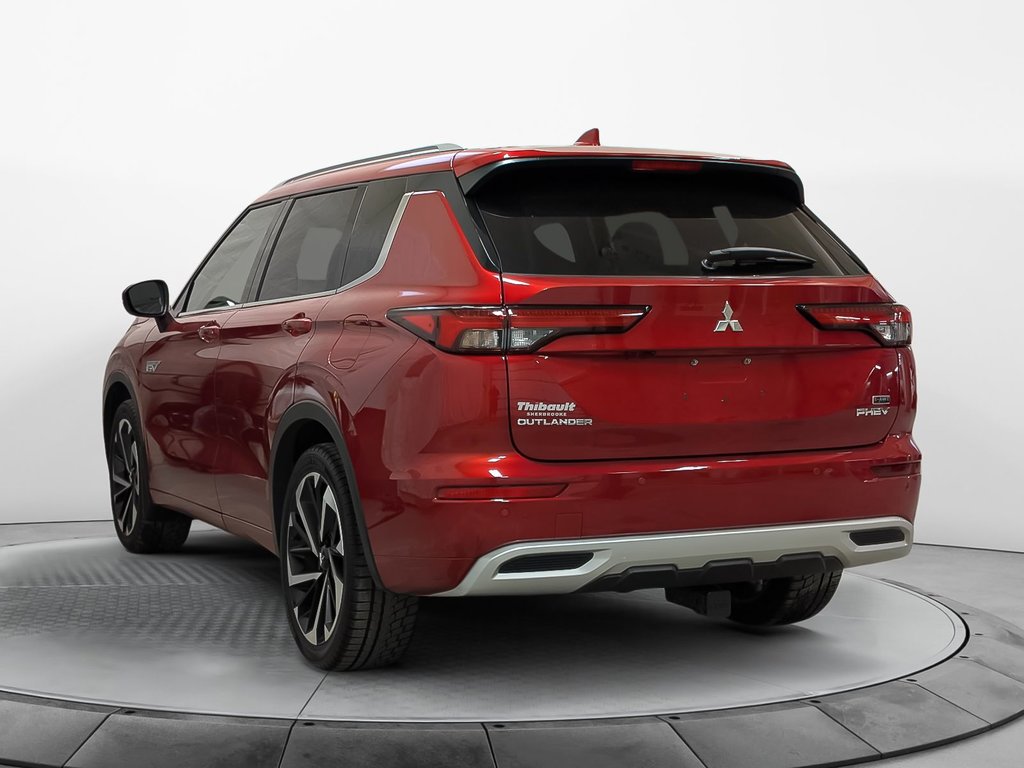 Mitsubishi Outlander PHEV GT S-AWC 7 Places Hitch Toit Pano 2023 à Sherbrooke, Québec - 4 - w1024h768px