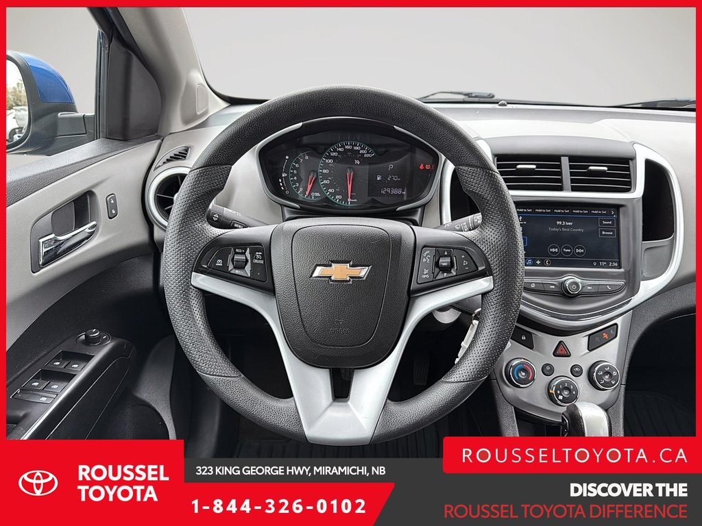 2018 Chevrolet Sonic LT in Miramichi, New Brunswick - 11 - w1024h768px