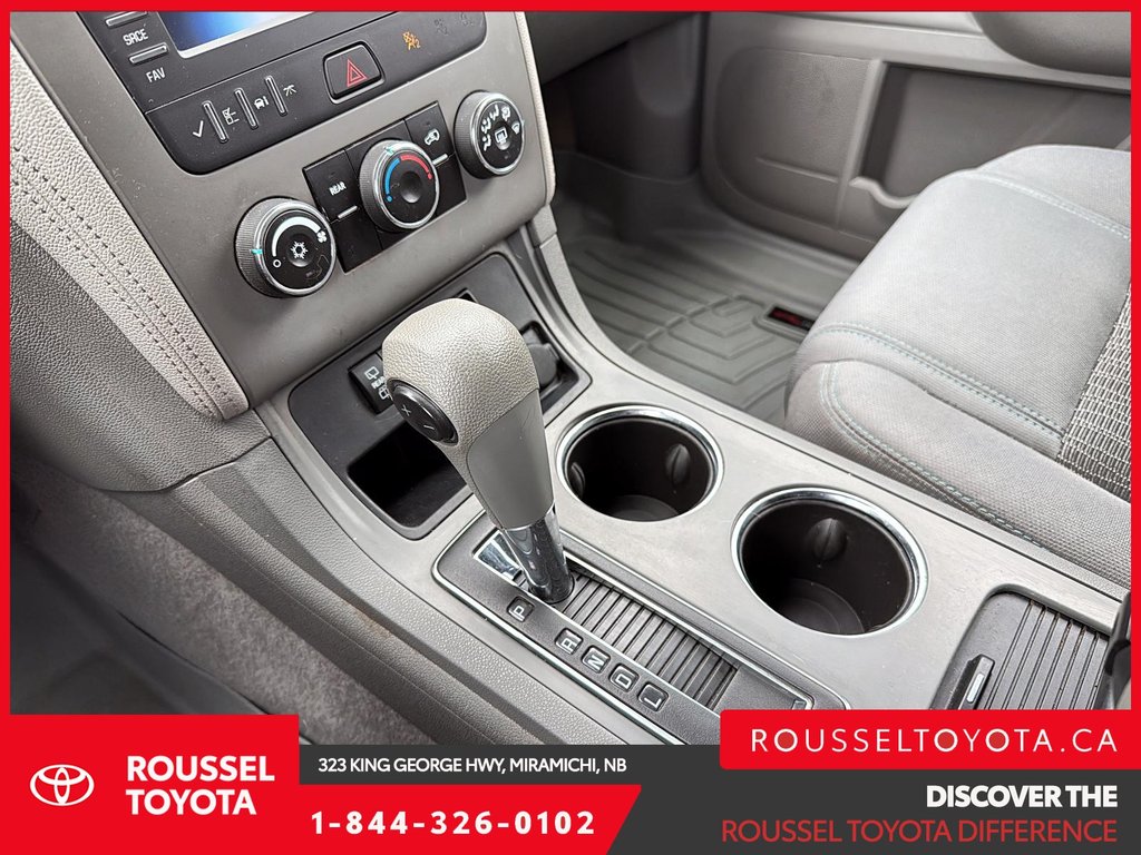 2016 Chevrolet Traverse LS in Miramichi, New Brunswick - 15 - w1024h768px
