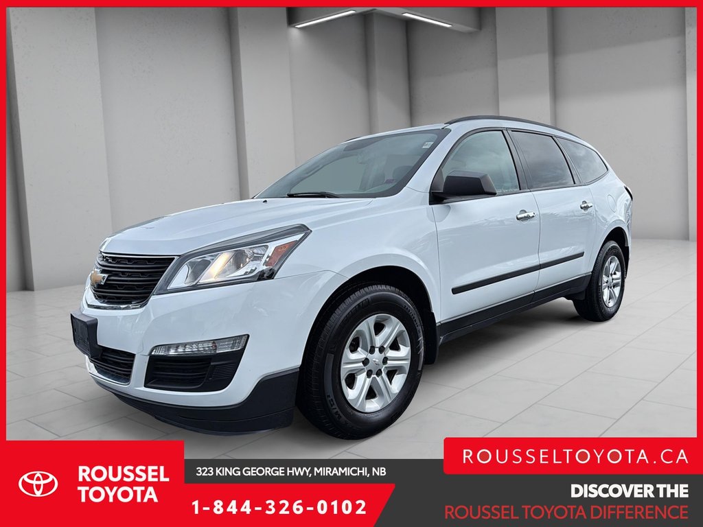 2016 Chevrolet Traverse LS in Miramichi, New Brunswick - 1 - w1024h768px