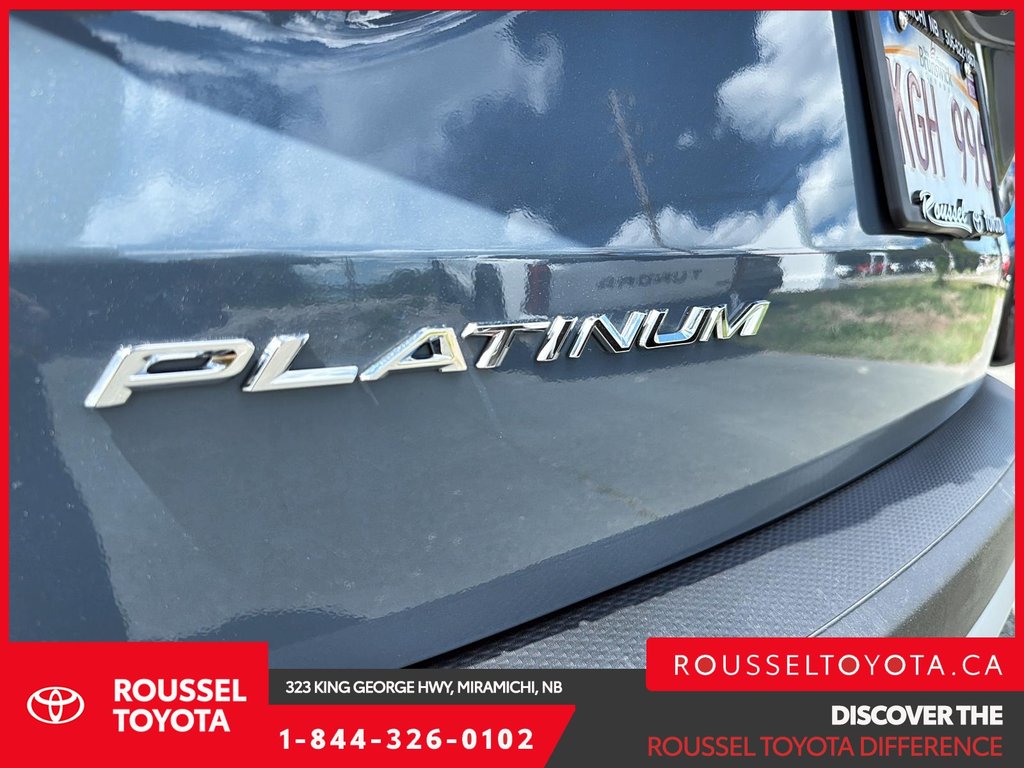 2026 Ford Escape Platinum in Miramichi, New Brunswick - 8 - w1024h768px