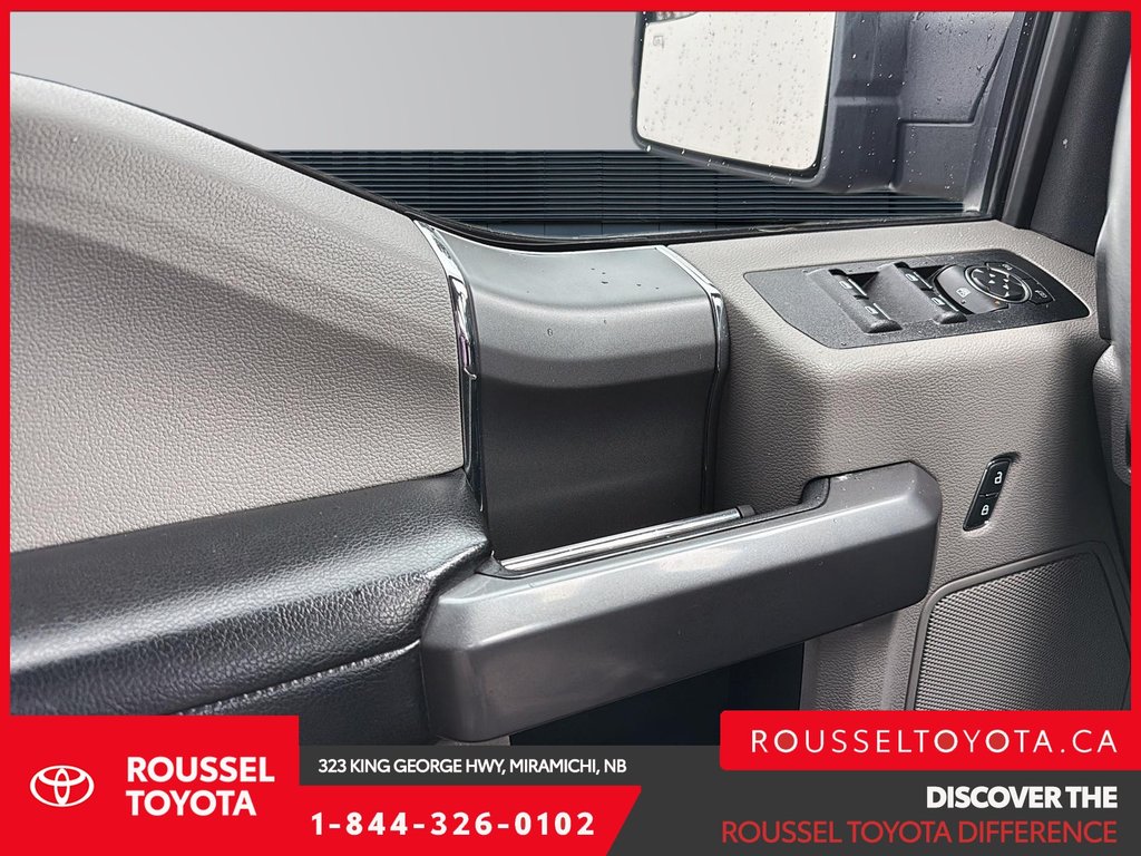 2020 Ford F-150 XLT in Miramichi, New Brunswick - 10 - w1024h768px