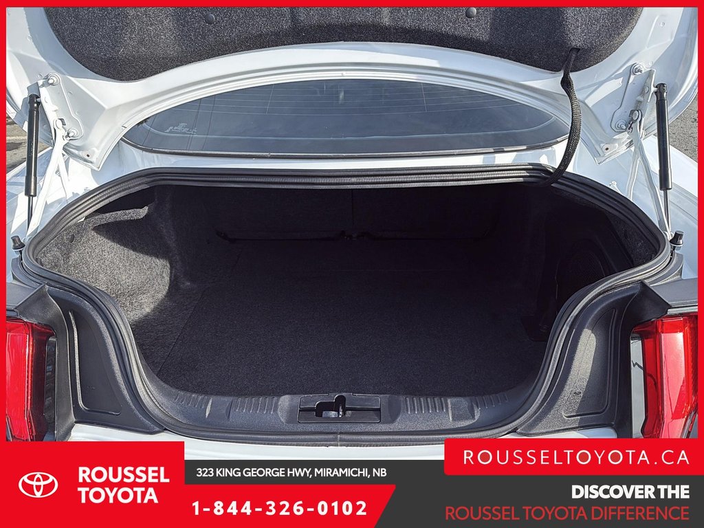 2022 Ford Mustang GT Premium in Miramichi, New Brunswick - 6 - w1024h768px