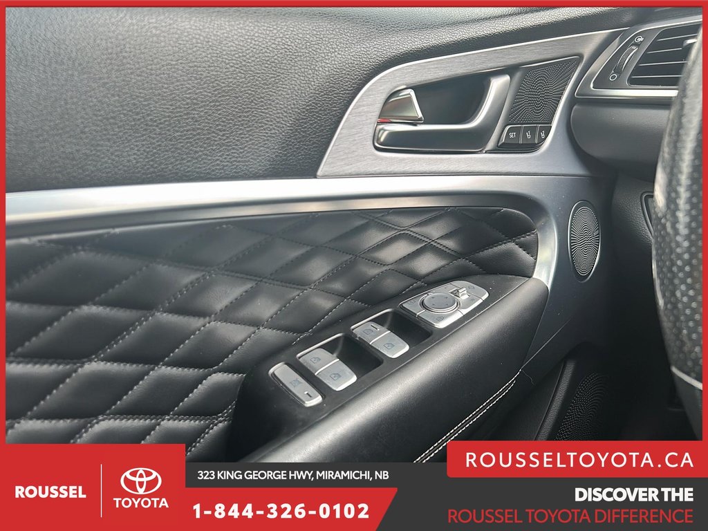 2019 GENESIS G70 2.0T Prestige in Miramichi, New Brunswick - 12 - w1024h768px
