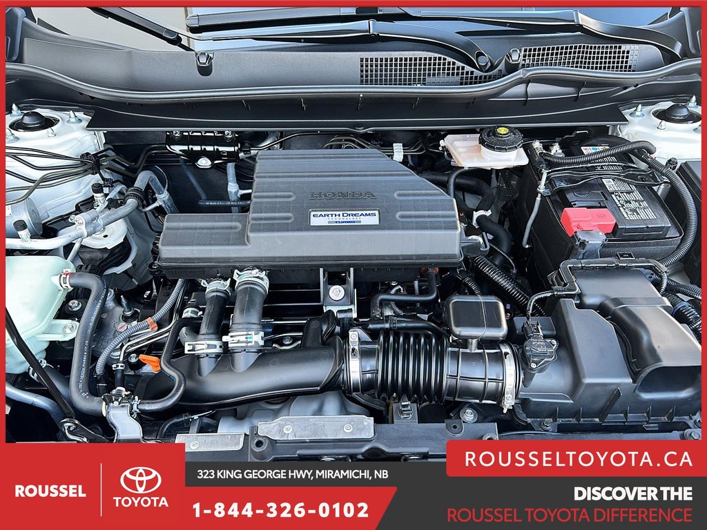 2018 Honda CR-V Touring in Miramichi, New Brunswick - 8 - w1024h768px