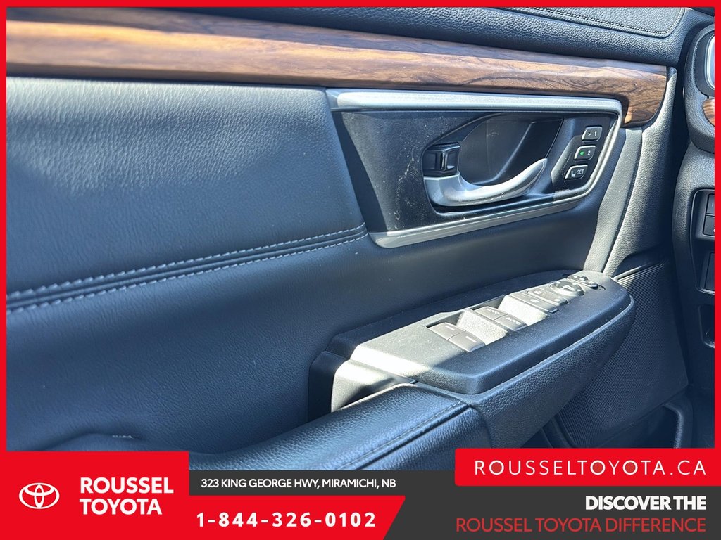 2019 Honda CR-V EX-L in Miramichi, New Brunswick - 8 - w1024h768px