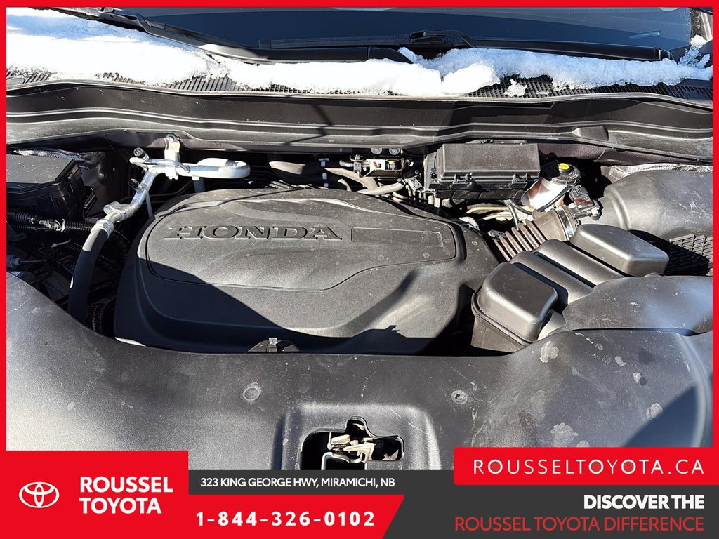 2022 Honda Pilot Touring 7-Passenger in Miramichi, New Brunswick - 8 - w1024h768px