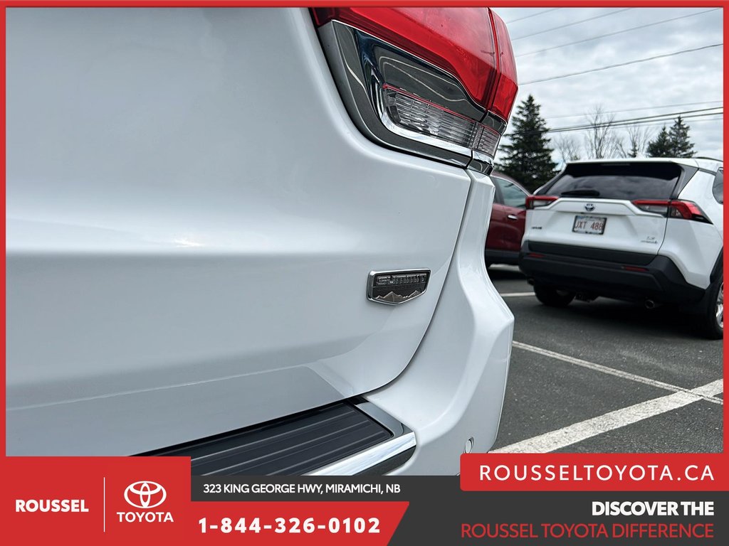 2017 Jeep Grand Cherokee Summit in Miramichi, New Brunswick - 16 - w1024h768px
