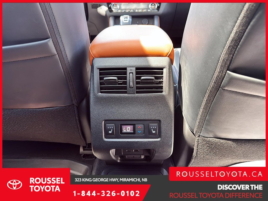 2025 Mitsubishi Outlander Plug-In Hybrid GT NOIR in Miramichi, New Brunswick - 16 - w1024h768px