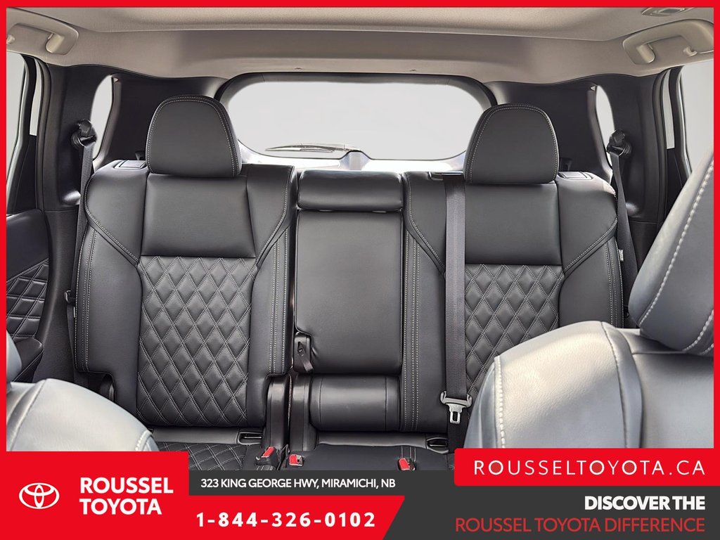 2025 Mitsubishi Outlander Plug-In Hybrid GT in Miramichi, New Brunswick - 16 - w1024h768px