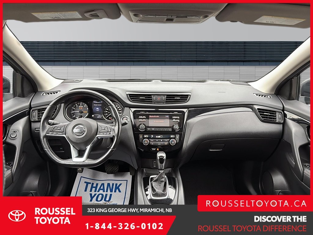 2017 Nissan Qashqai SV-FWD in Miramichi, New Brunswick - 18 - w1024h768px