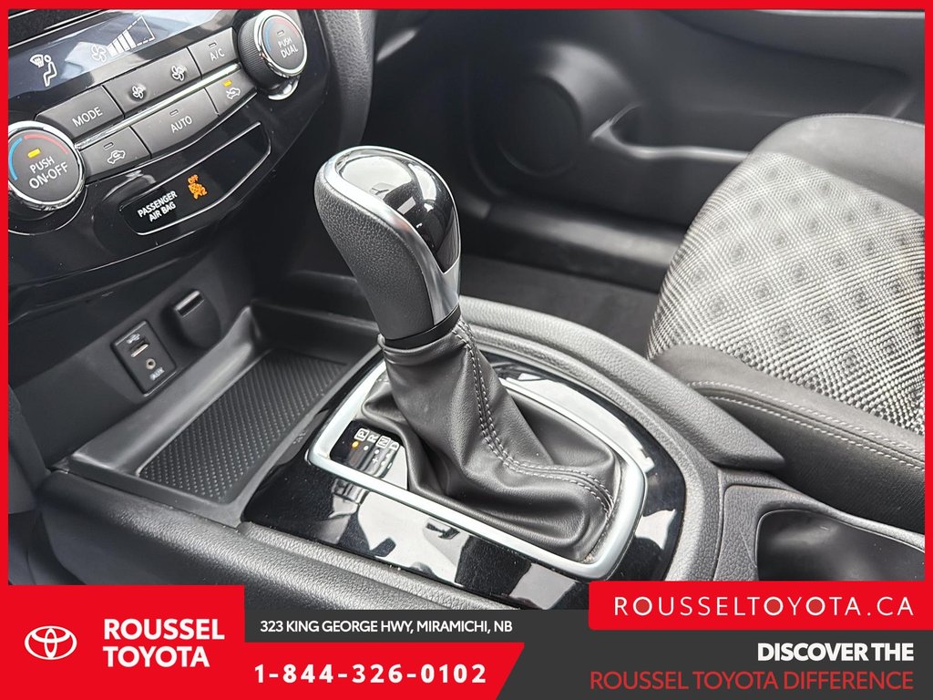 2017 Nissan Qashqai SV-FWD in Miramichi, New Brunswick - 15 - w1024h768px