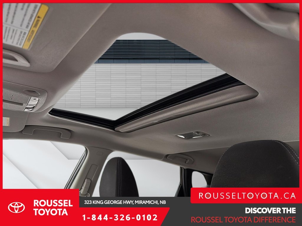 2017 Nissan Qashqai SV-FWD in Miramichi, New Brunswick - 17 - w1024h768px