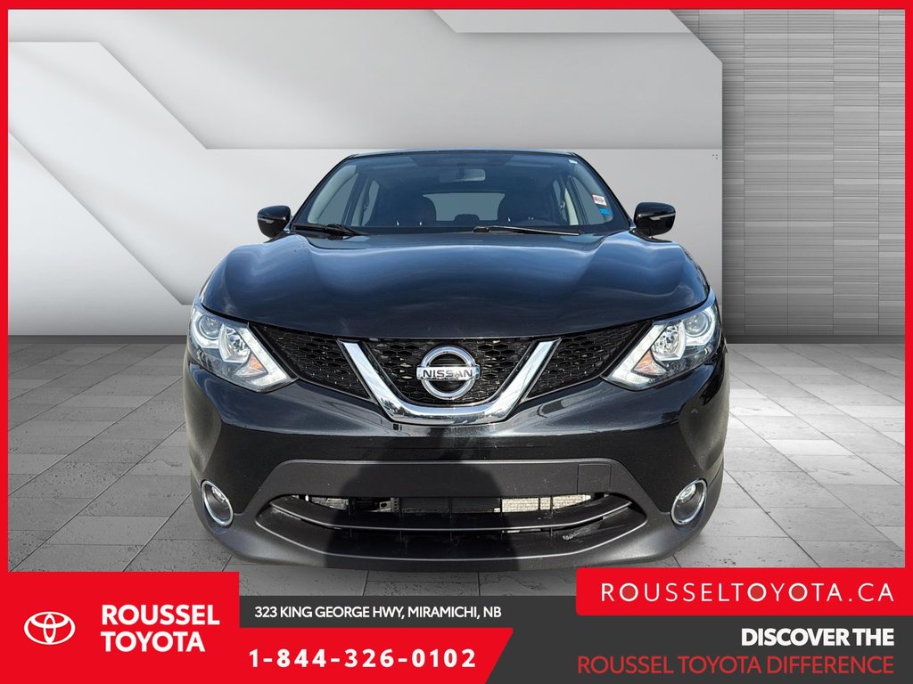 2017 Nissan Qashqai SV in Miramichi, New Brunswick - 2 - w1024h768px