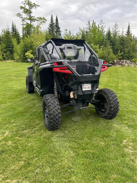 RZR Pro XP  2023 à Miramichi, Nouveau-Brunswick - 2 - w1024h768px