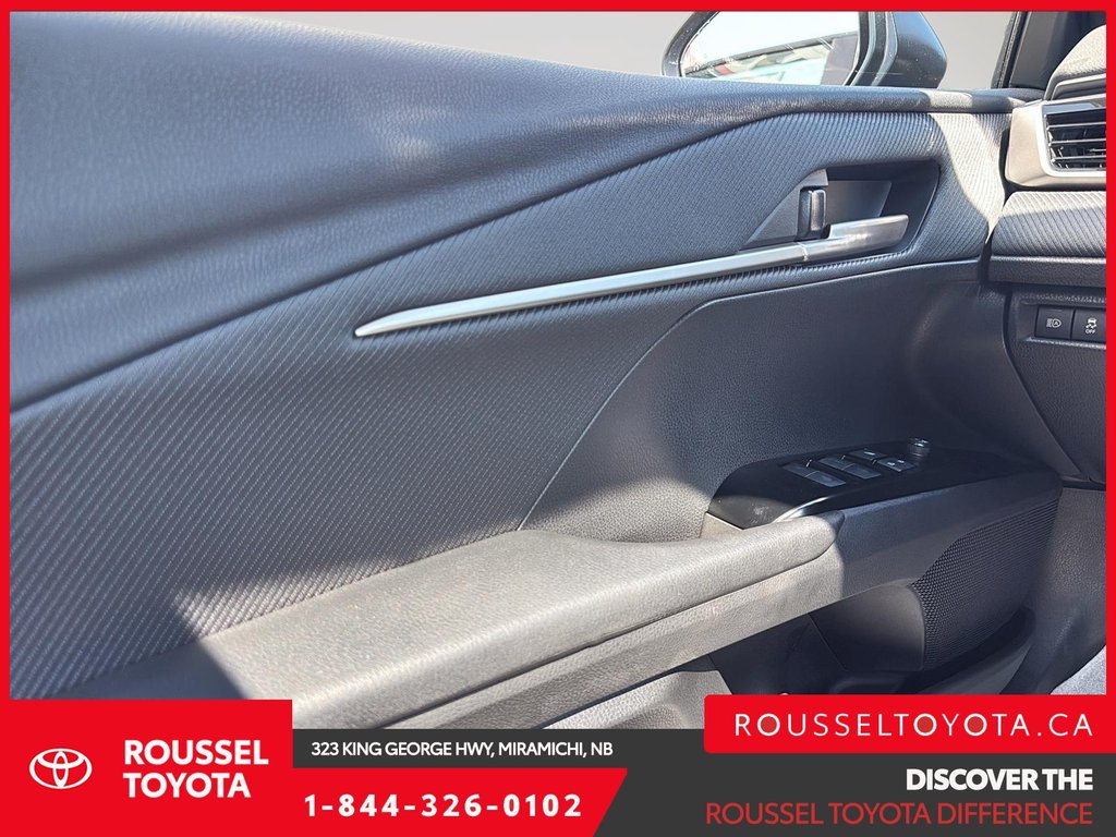 Toyota Camry Hybrid SE Upgrade AWD 2026 à Miramichi, Nouveau-Brunswick - 10 - w1024h768px