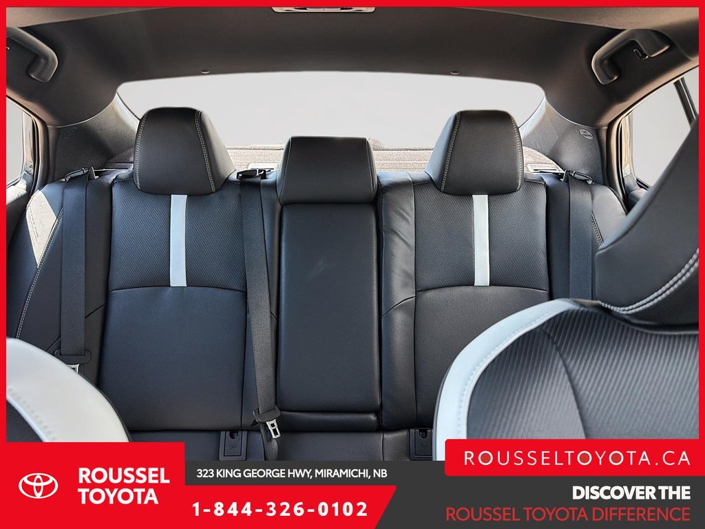 Toyota Camry Hybrid SE Upgrade AWD 2026 à Miramichi, Nouveau-Brunswick - 13 - w1024h768px