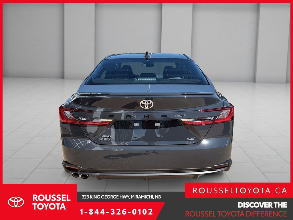 Toyota Camry Hybrid SE Upgrade AWD 2026 à Miramichi, Nouveau-Brunswick - 3 - w1024h768px
