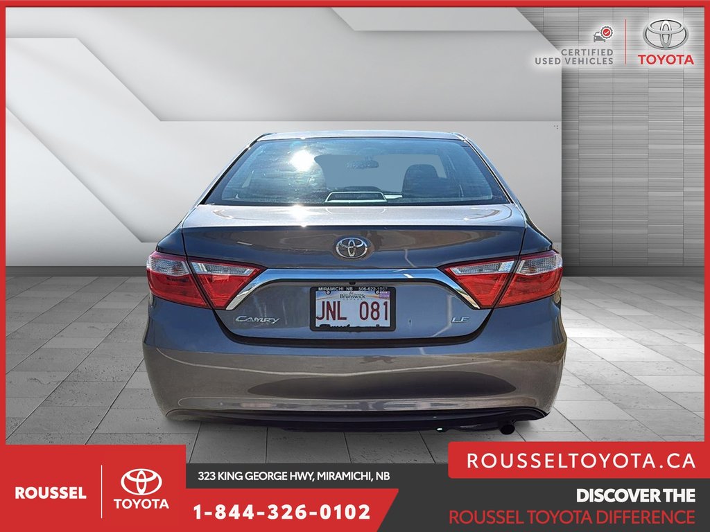 2016 Toyota Camry LE in Miramichi, New Brunswick - 3 - w1024h768px