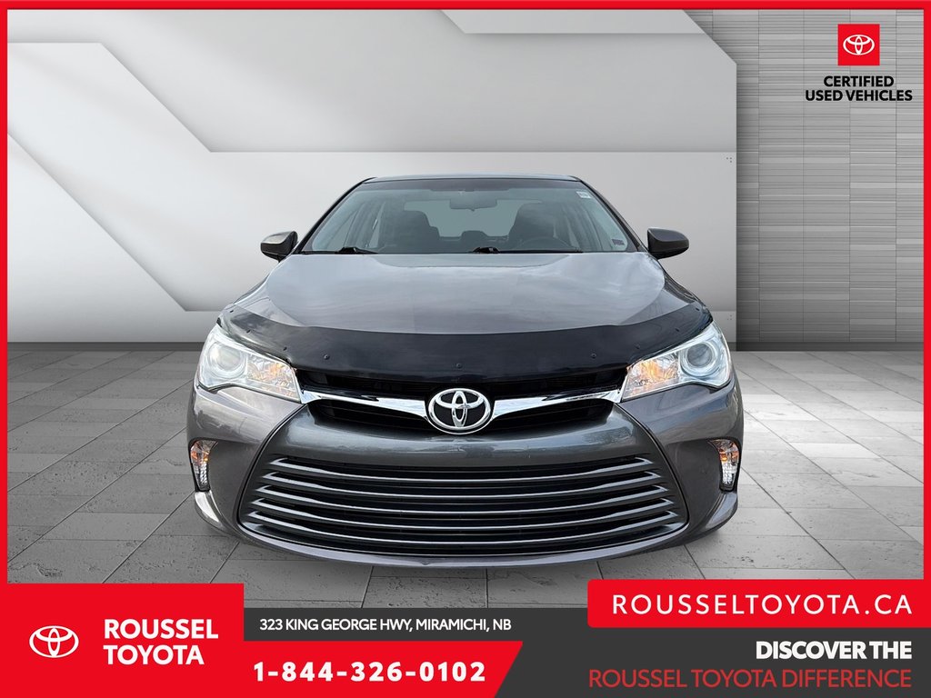 2017 Toyota Camry LE in Miramichi, New Brunswick - 2 - w1024h768px