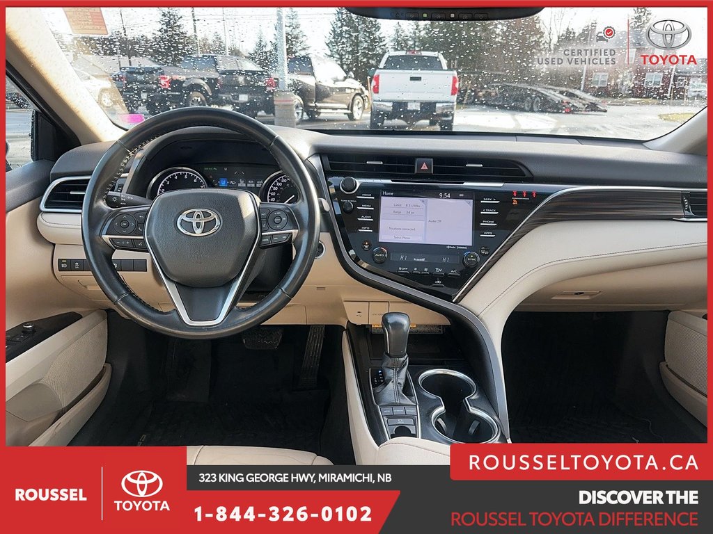 2018  Camry XLE in Miramichi, New Brunswick - 10 - w1024h768px