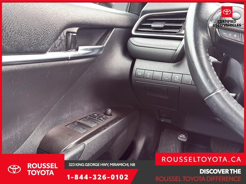 2021 Toyota Camry SE in Miramichi, New Brunswick - 11 - w1024h768px