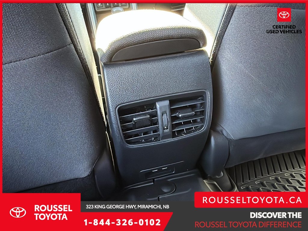 Toyota Corolla Cross LE 2023 à Miramichi, Nouveau-Brunswick - 17 - w1024h768px