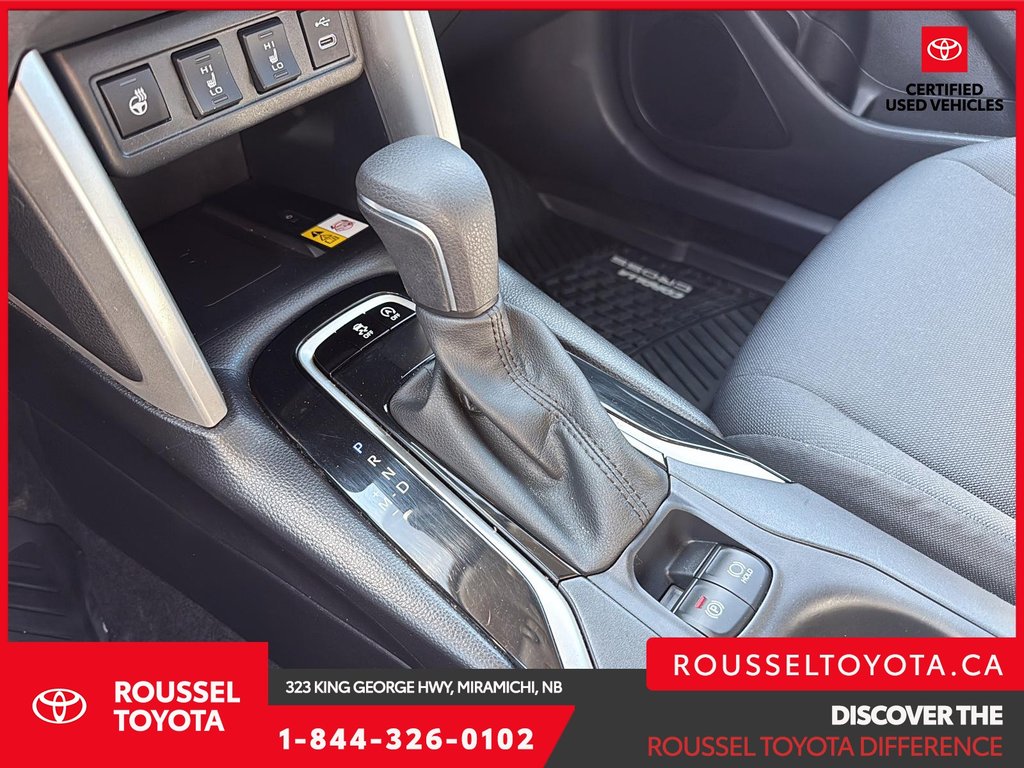 2023 Toyota Corolla Cross LE in Miramichi, New Brunswick - 15 - w1024h768px