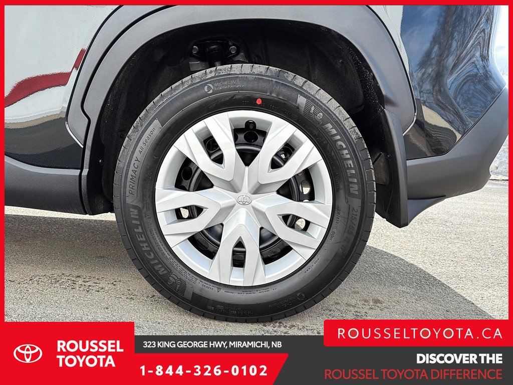 2026 Toyota Corolla Cross L FWD in Miramichi, New Brunswick - 7 - w1024h768px