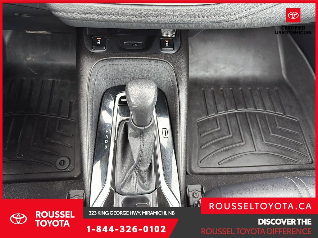 2020 Toyota Corolla XLE in Miramichi, New Brunswick - 15 - w1024h768px