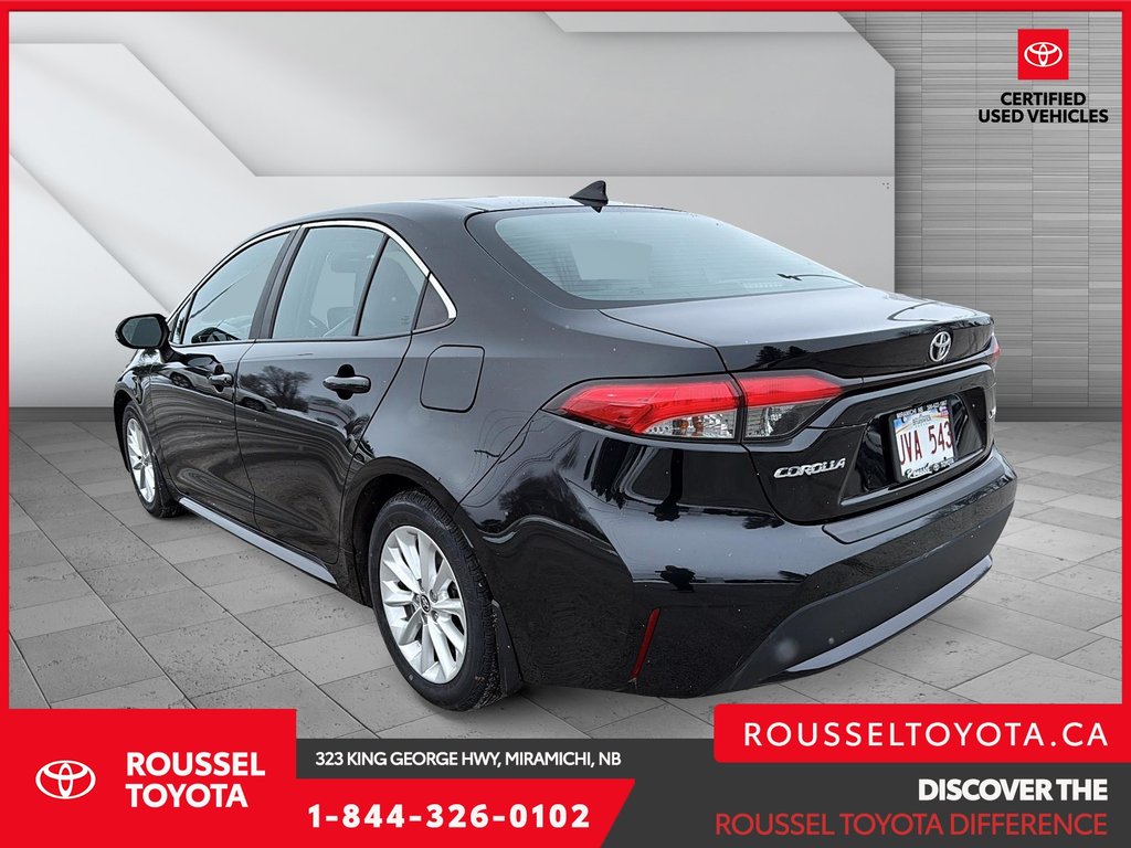 2020 Toyota Corolla XLE in Miramichi, New Brunswick - 3 - w1024h768px