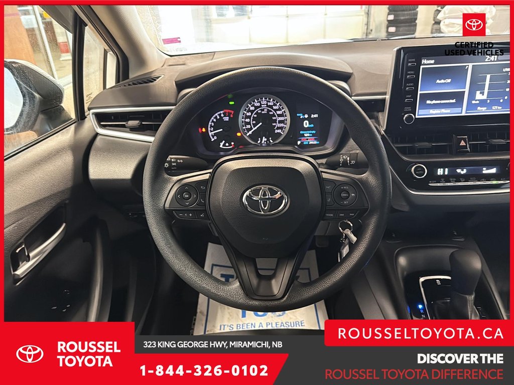 2021 Toyota Corolla LE in Miramichi, New Brunswick - 12 - w1024h768px