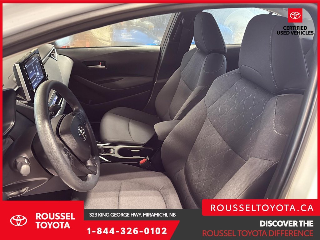 2021 Toyota Corolla LE in Miramichi, New Brunswick - 9 - w1024h768px