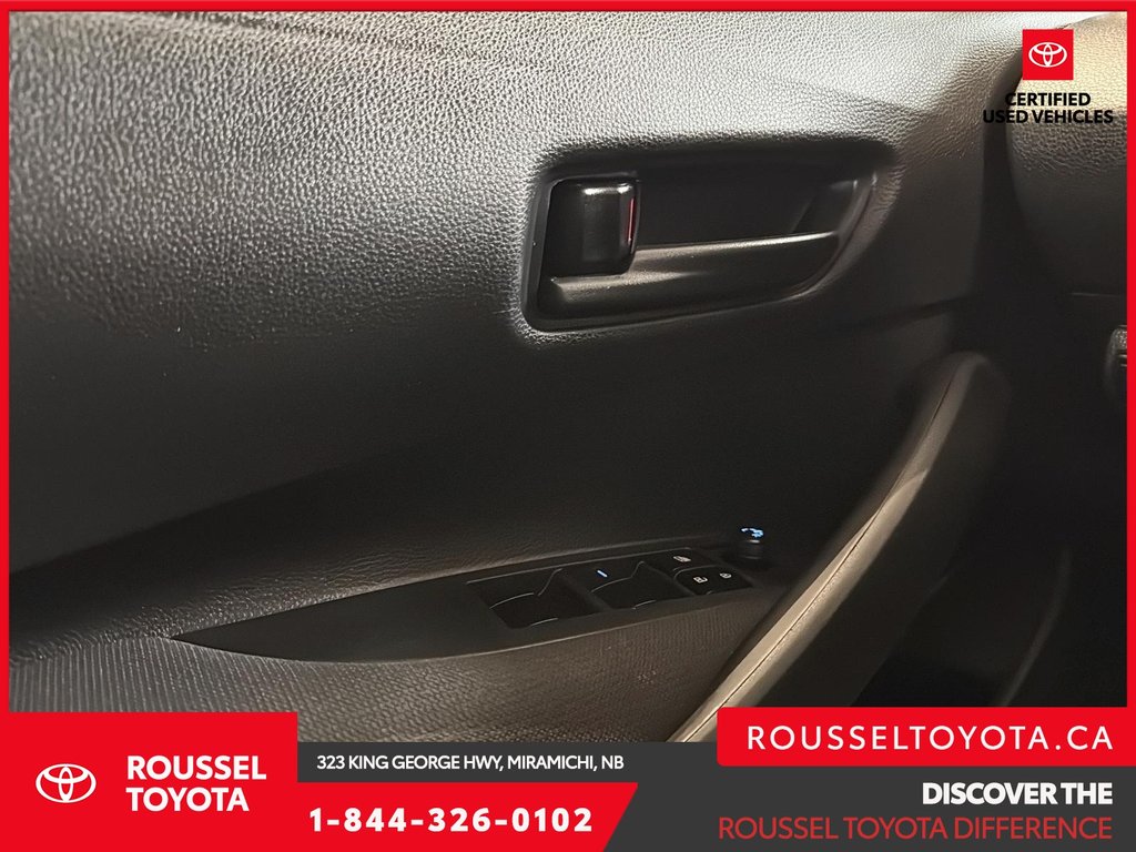 2022 Toyota Corolla LE in Miramichi, New Brunswick - 11 - w1024h768px