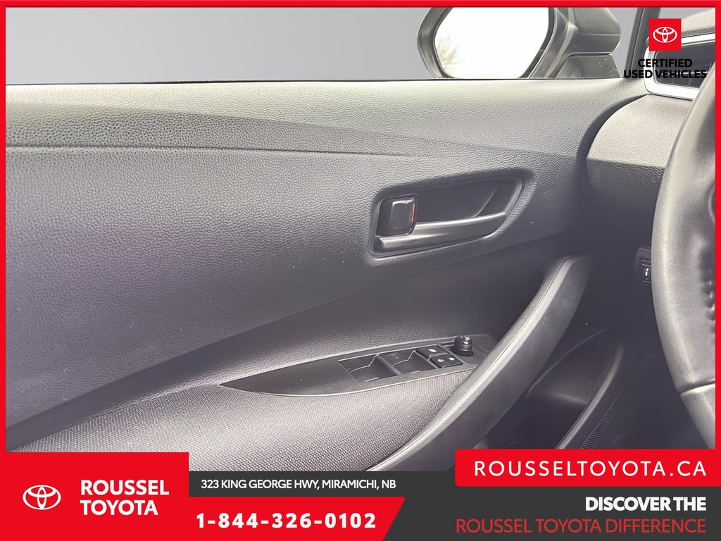 Toyota Corolla AWD HYBRID LE 2023 à Miramichi, Nouveau-Brunswick - 10 - w1024h768px