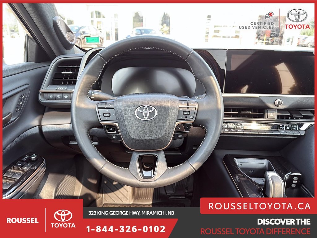 2025 Toyota Crown Signia Limited in Miramichi, New Brunswick - 12 - w1024h768px