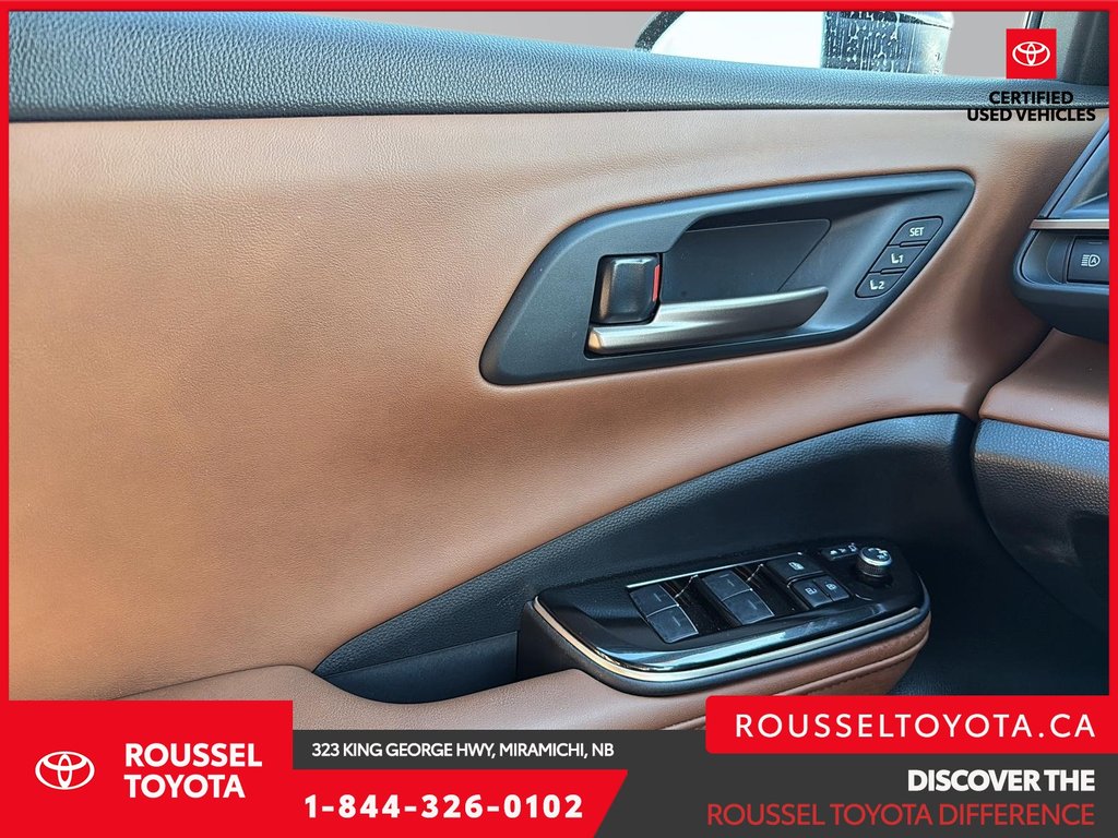 2025 Toyota Crown Signia Limited in Miramichi, New Brunswick - 11 - w1024h768px
