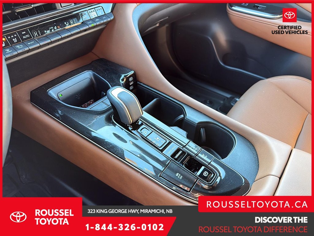 2025 Toyota Crown Signia Limited in Miramichi, New Brunswick - 15 - w1024h768px