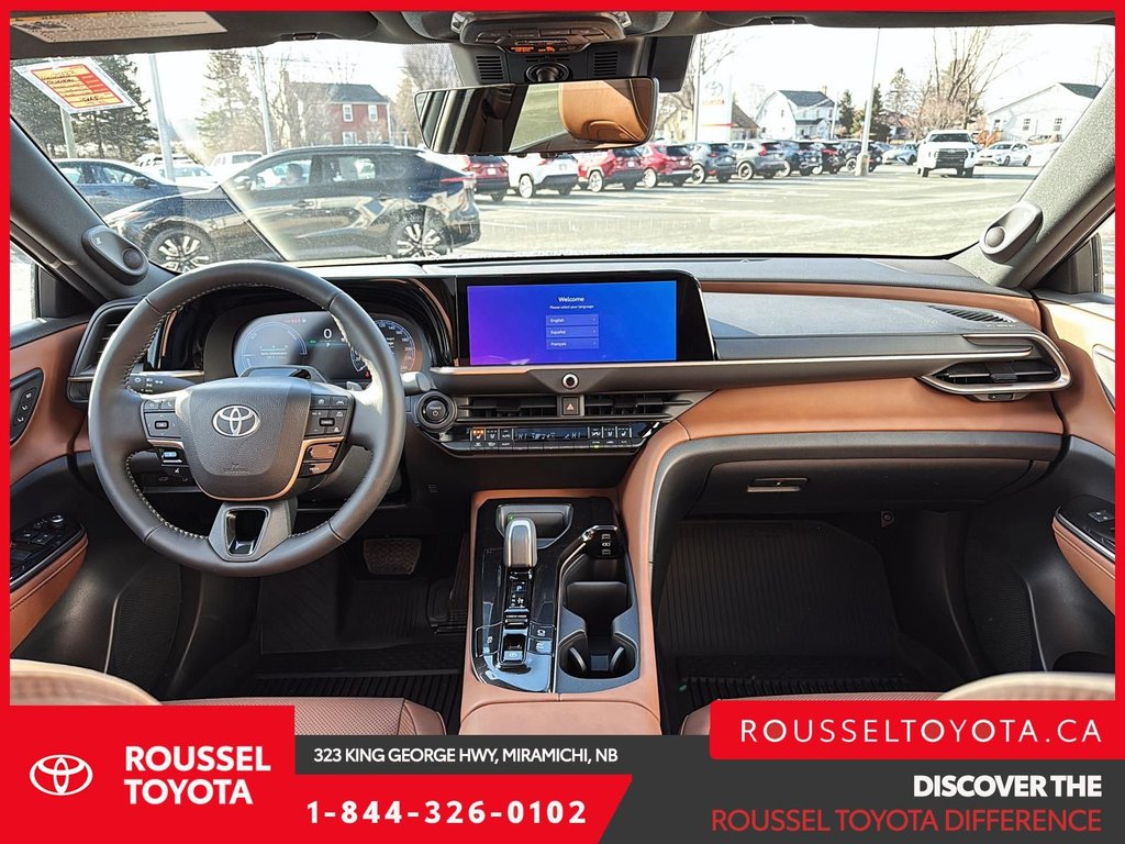 2026 Toyota Crown Signia Limited in Miramichi, New Brunswick - 9 - w1024h768px