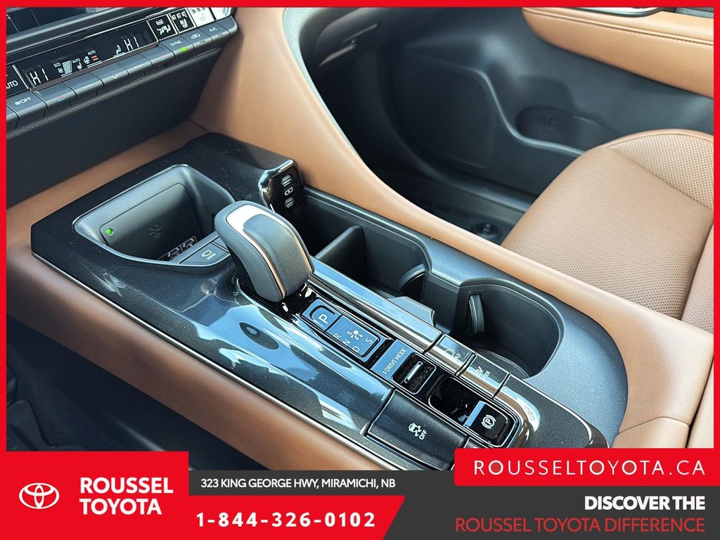 2026 Toyota Crown Signia Limited in Miramichi, New Brunswick - 14 - w1024h768px