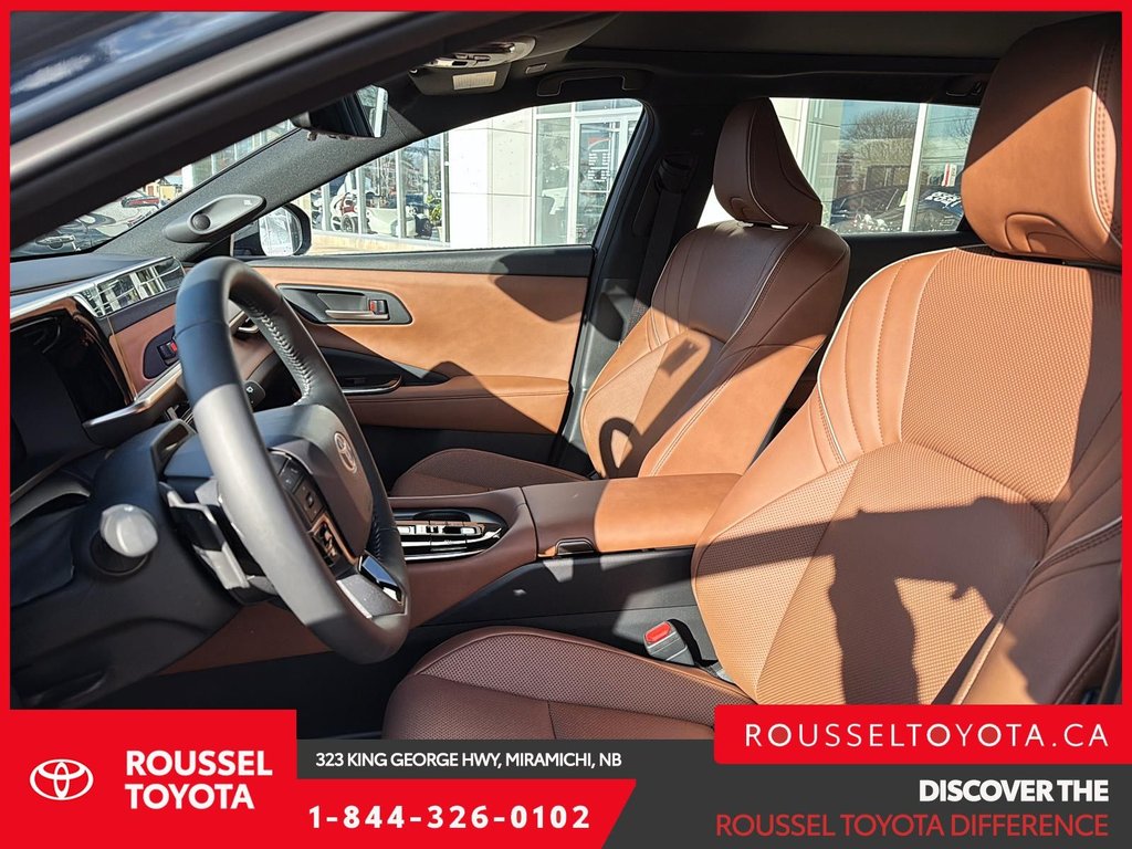 2026 Toyota Crown Signia Limited in Miramichi, New Brunswick - 8 - w1024h768px