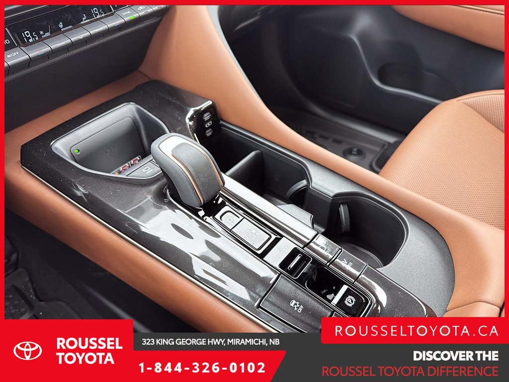 2026 Toyota Crown Signia Limited in Miramichi, New Brunswick - 15 - w1024h768px