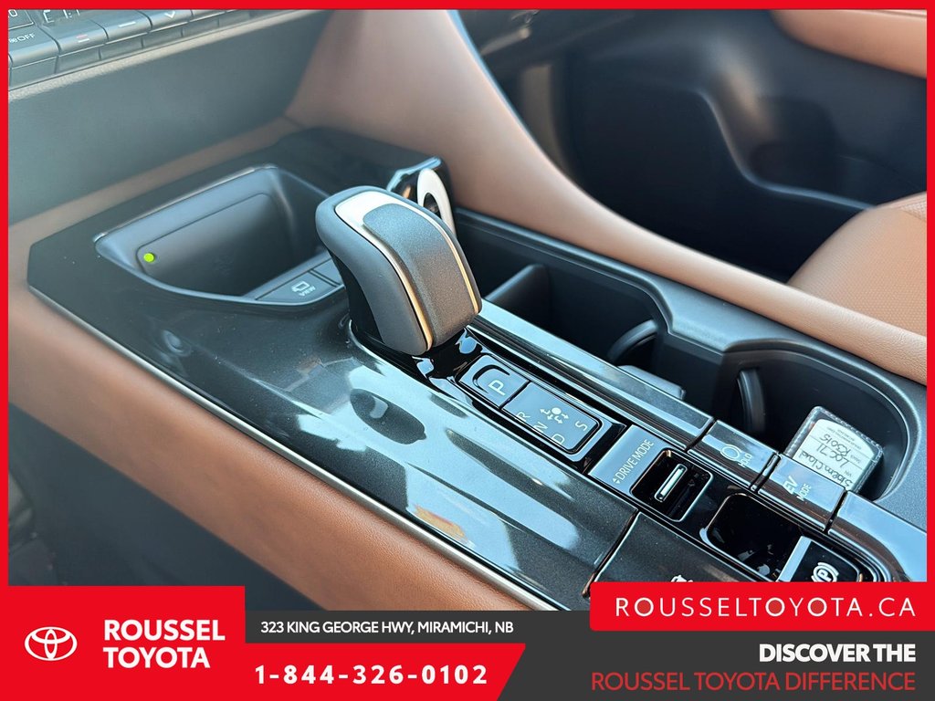 2026 Toyota Crown Signia Limited in Miramichi, New Brunswick - 15 - w1024h768px