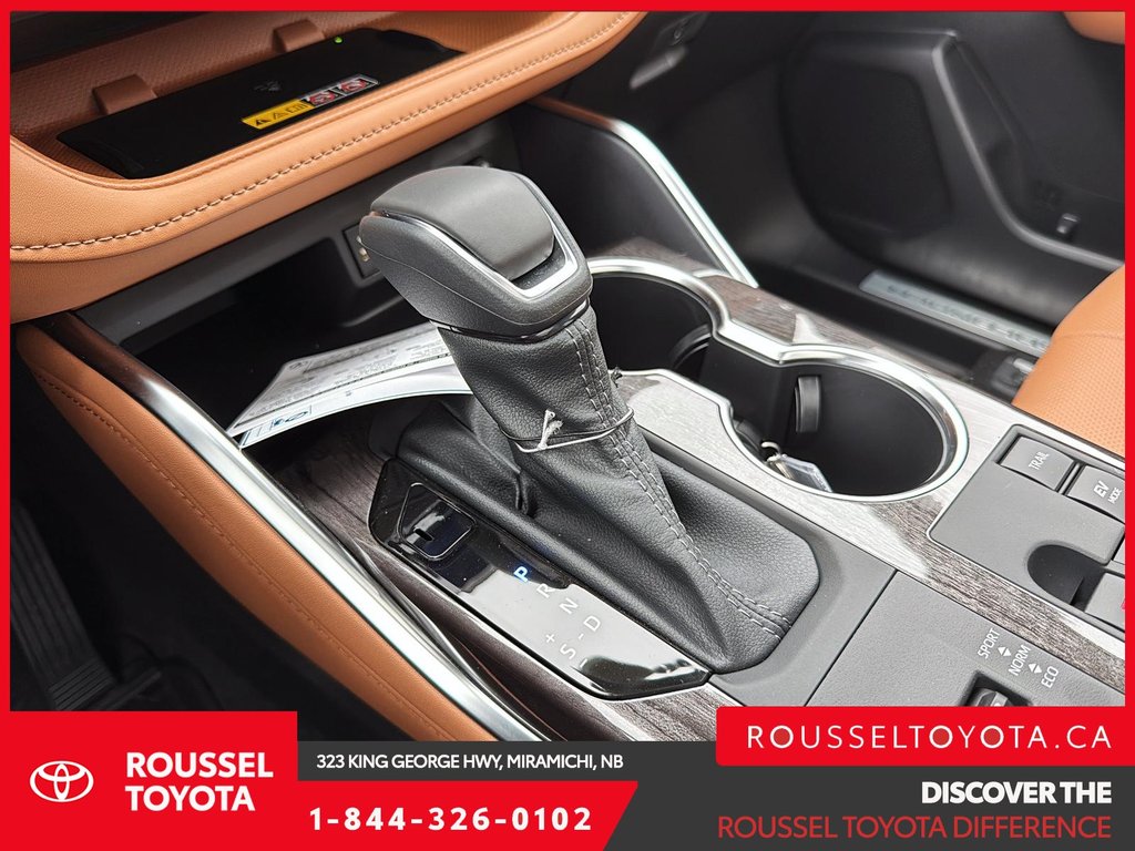 2026 Toyota Highlander Hybrid PLATINUM in Miramichi, New Brunswick - 15 - w1024h768px