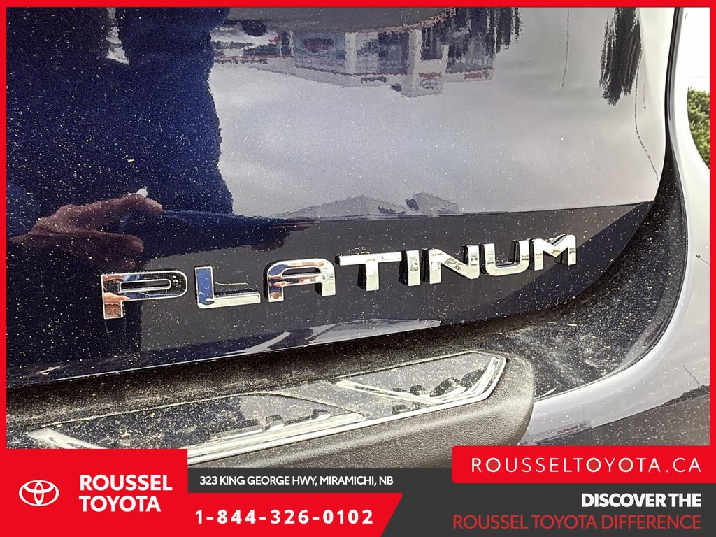 2026 Toyota Highlander Hybrid PLATINUM in Miramichi, New Brunswick - 8 - w1024h768px