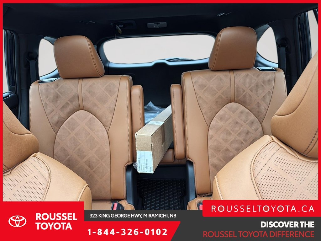 2026 Toyota Highlander Hybrid PLATINUM in Miramichi, New Brunswick - 14 - w1024h768px