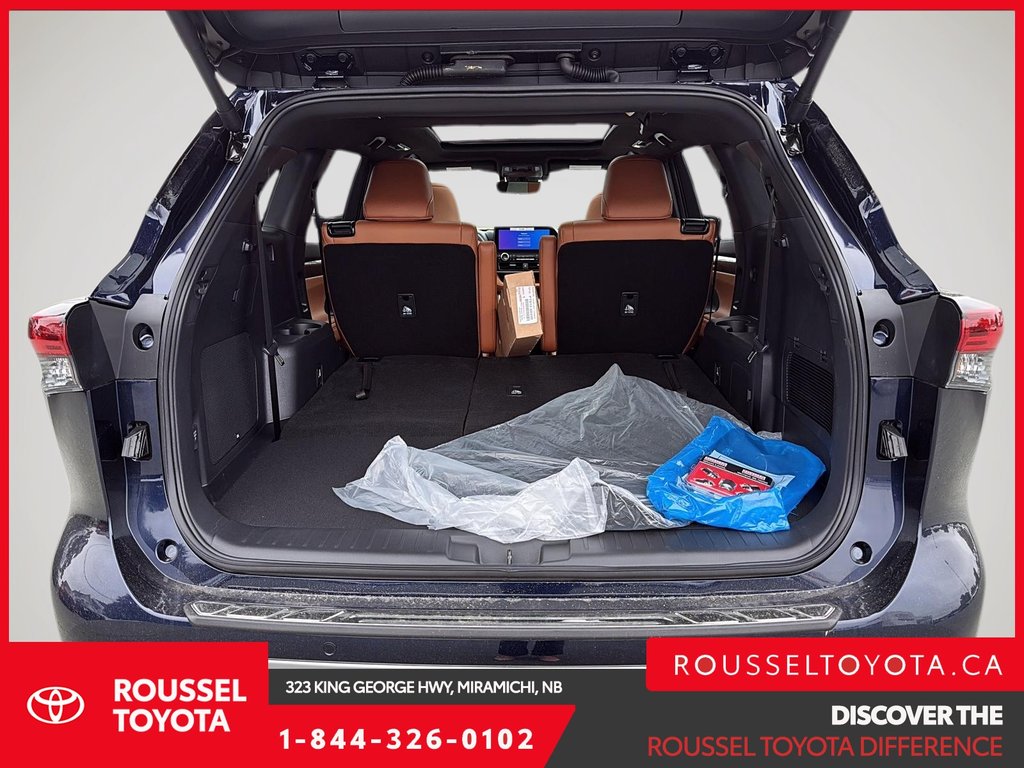 2026 Toyota Highlander Hybrid PLATINUM in Miramichi, New Brunswick - 6 - w1024h768px