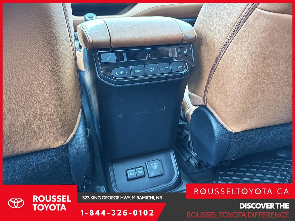 2026 Toyota Highlander Hybrid PLATINUM in Miramichi, New Brunswick - 16 - w1024h768px